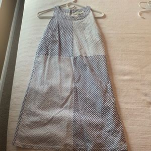 Vineyard vines dress